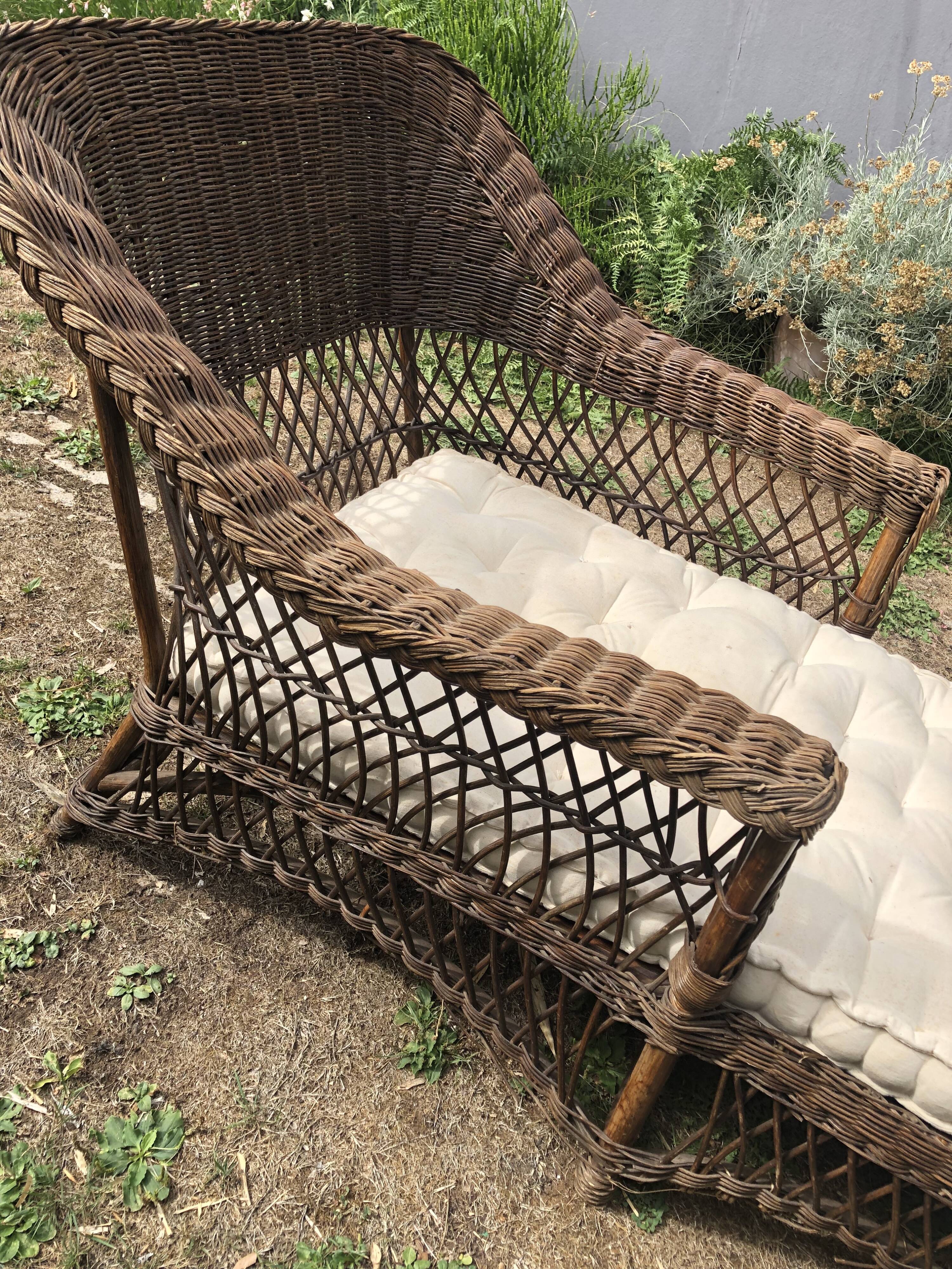 Chaise longue en bambou et rotin avec son matelas