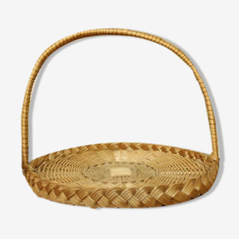 Wicker tray with handles