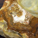 XXL brutalist ashtray