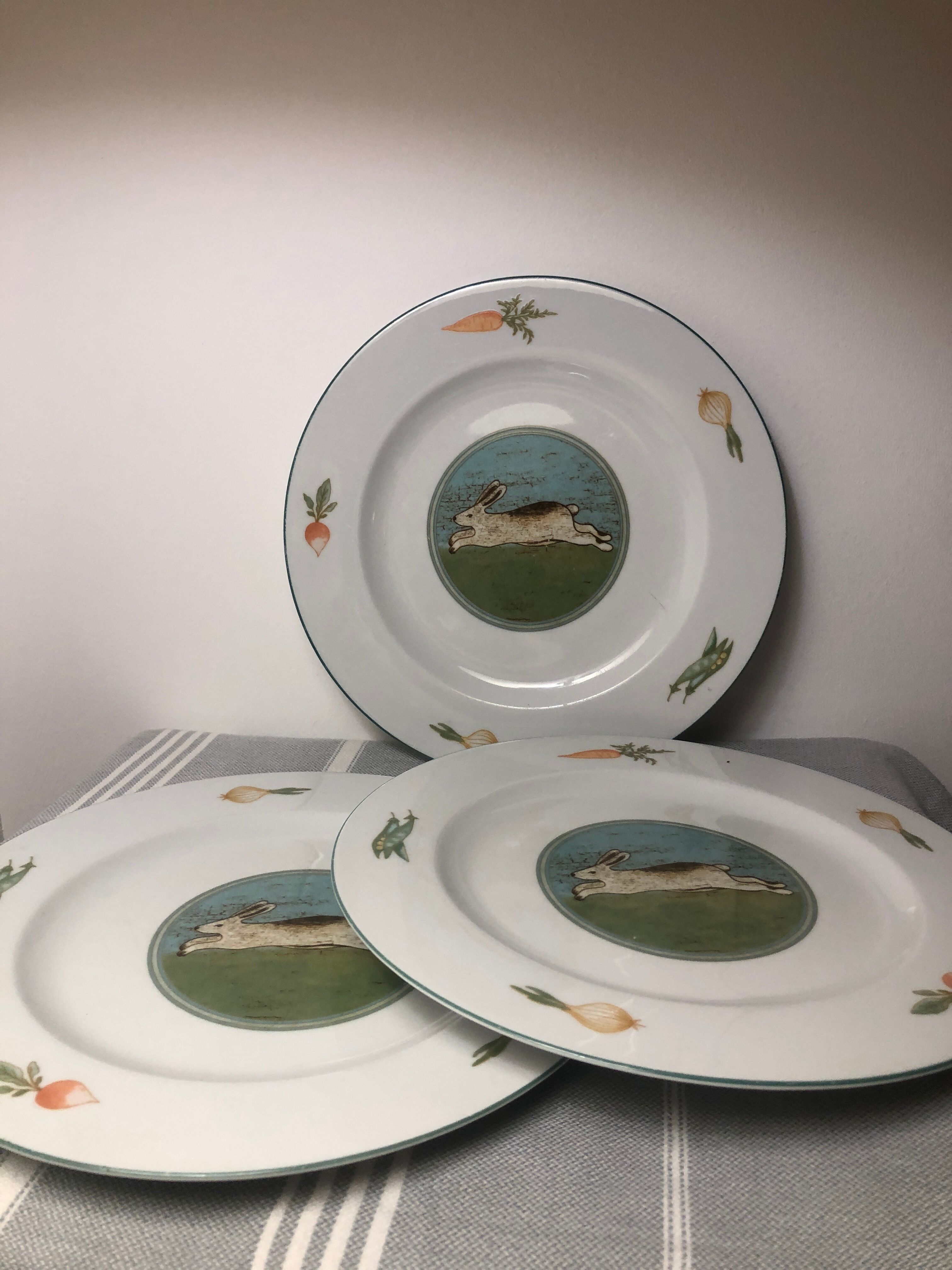 Hunter plates in fine German porcelain GIESCHE