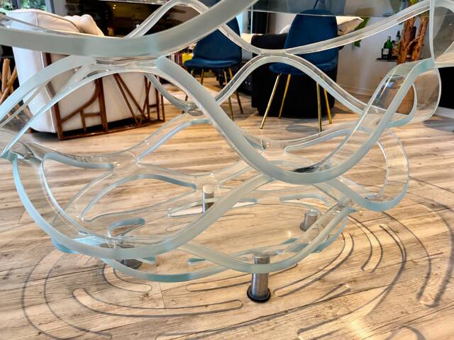 "Néo" dining table in Murano by Tulczinsky