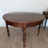 Folding half-moon table