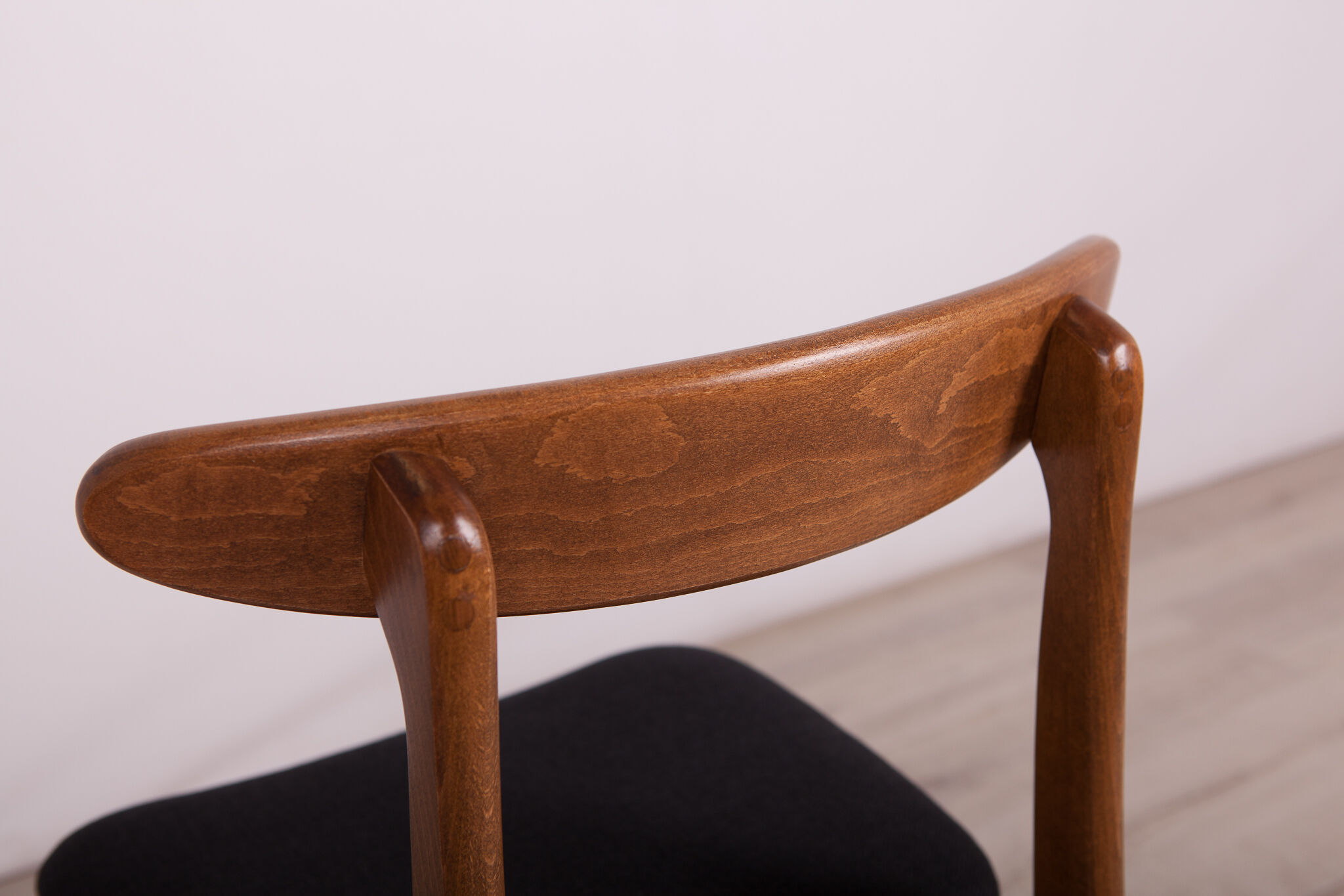 Model 200-190 Dining Chairs by Rajmund Teofil Hałas, 1960s, Set of 4