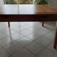 Table extensible en bois exotique