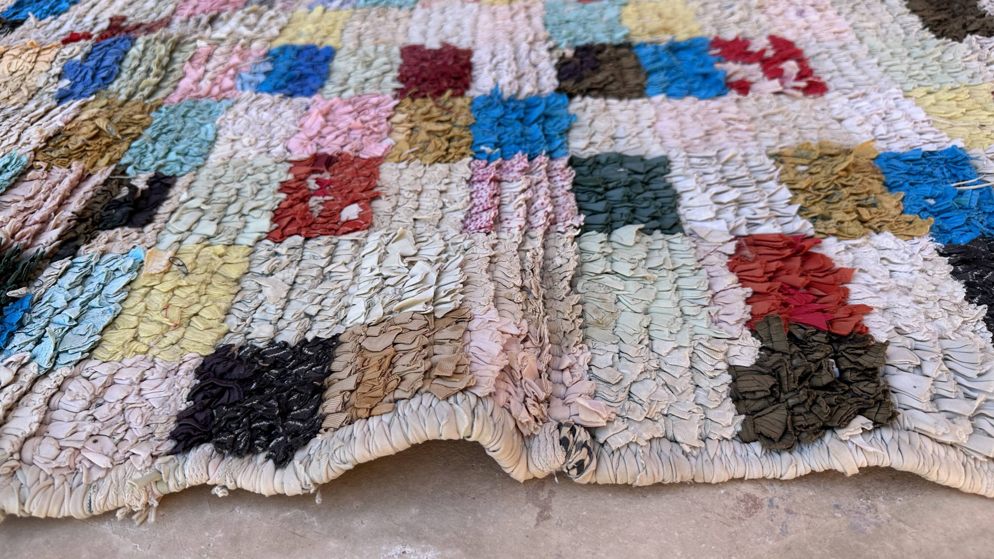 Colorful Boucherouite Moroccan rug - 87 x 190 cm