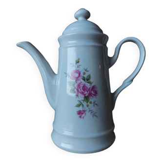 Chinese porcelain teapot