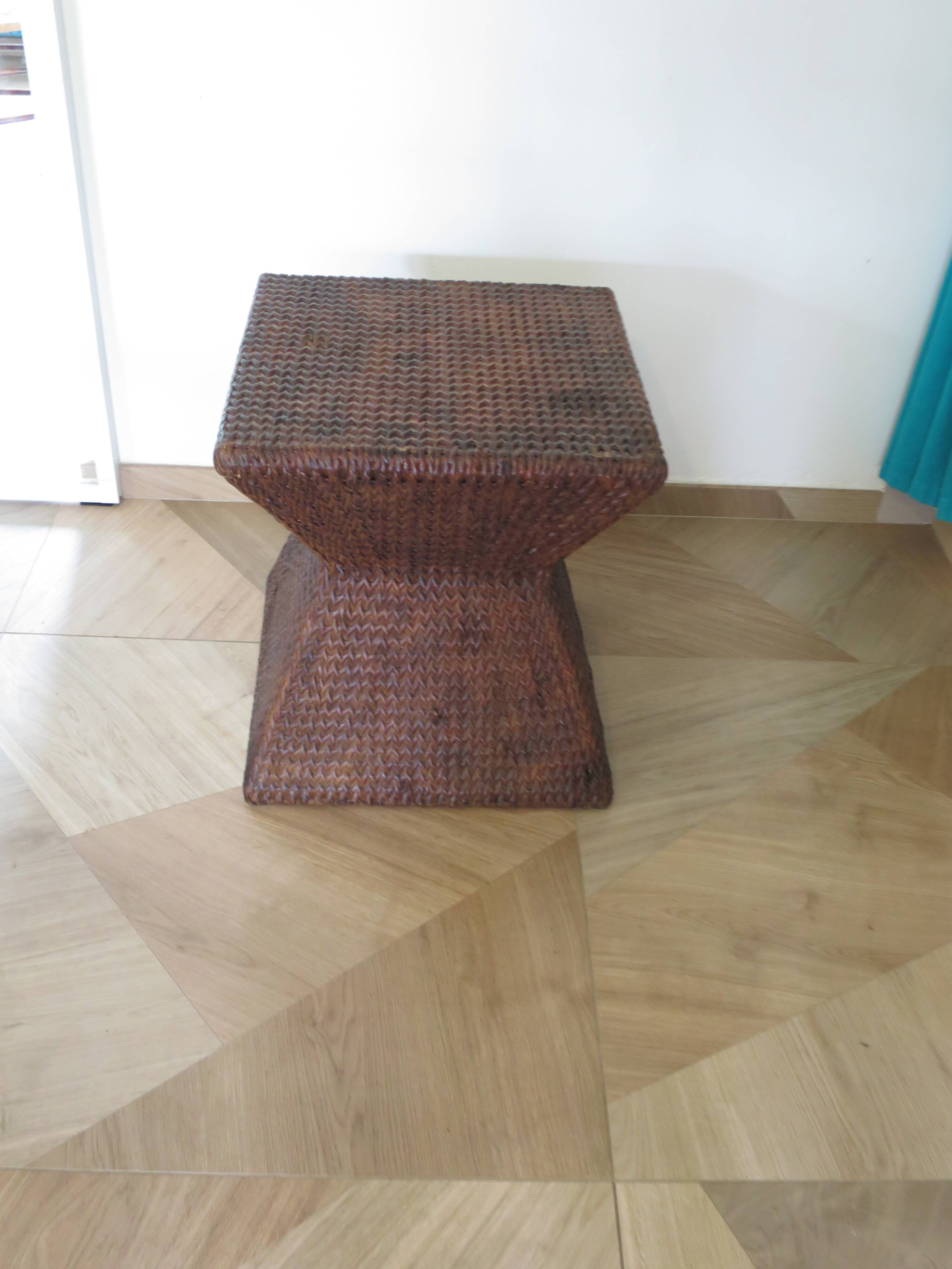 Side table - woven rattan - colonial style - vintage hourglass shape
