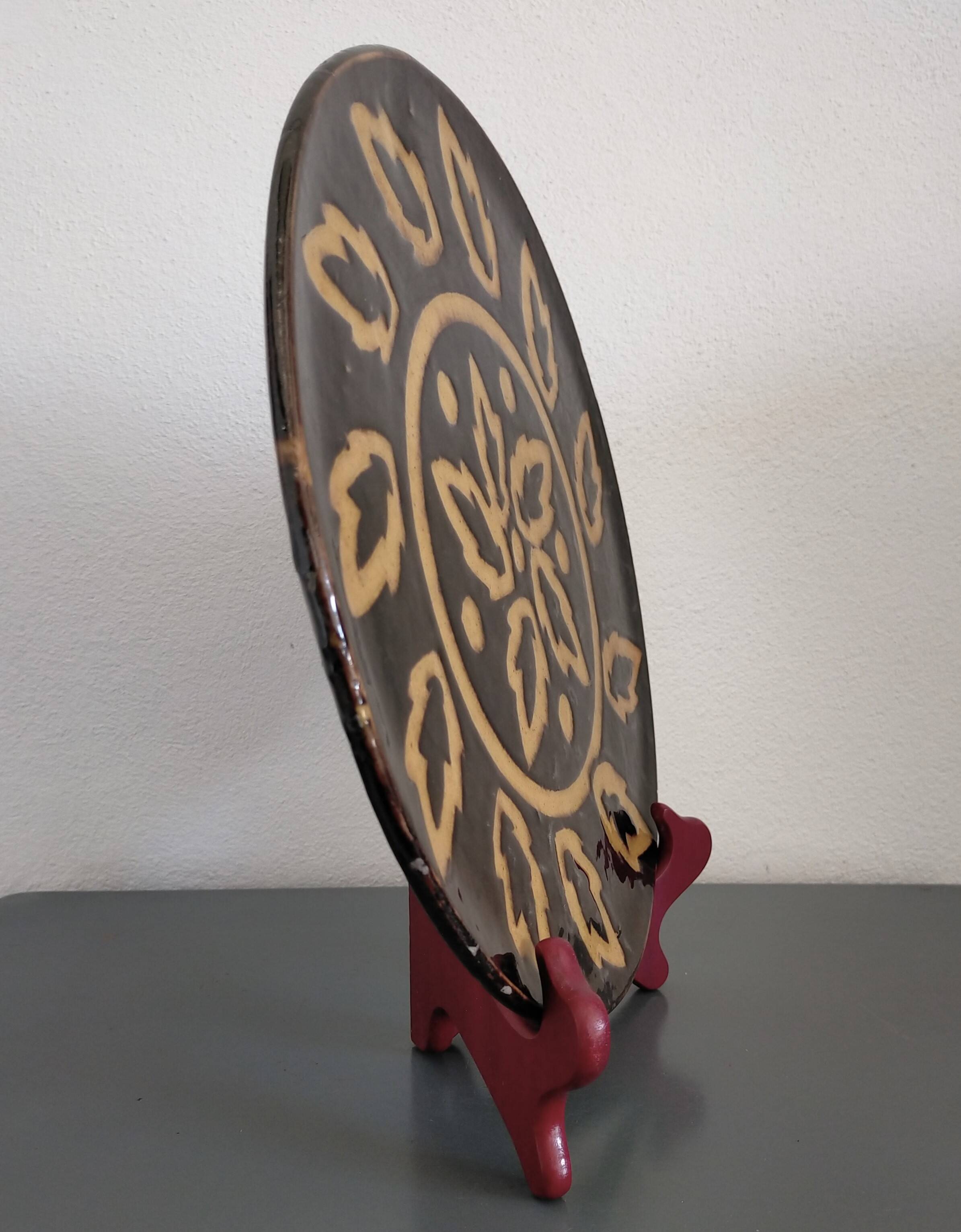 Vintage Dauphiné glazed terracotta dish Michèle Peyric Leaf decoration