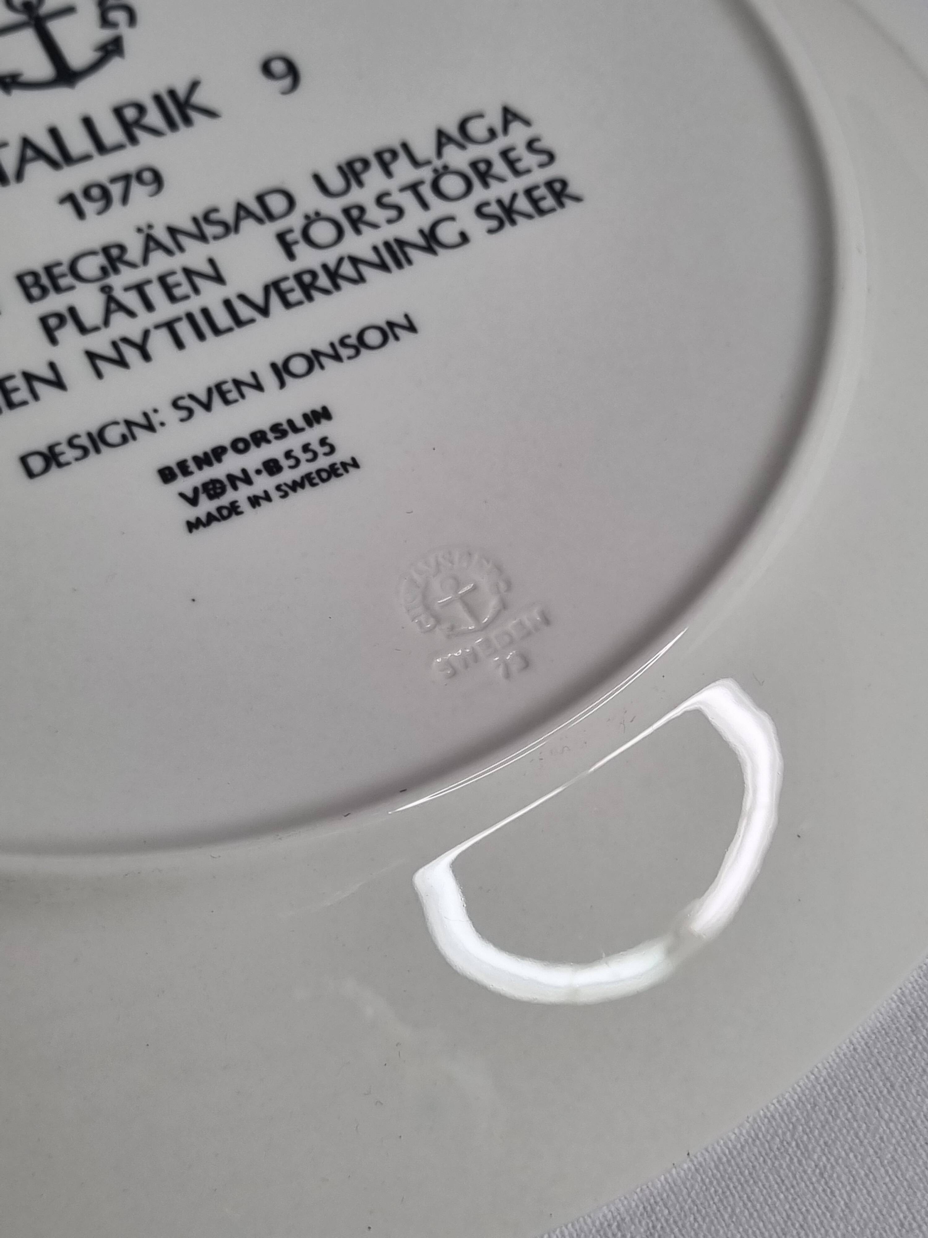 Gustavsberg Christmas plate "Jultallrik 9" 1979, design by Sven Jonson, limited edition, 20 cm