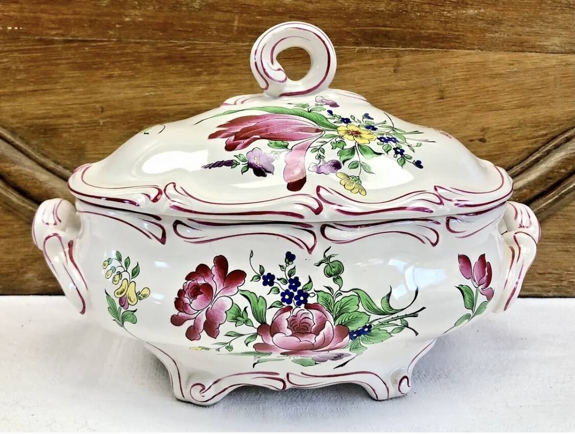 Old Lunéville oval vegetable tureen, street light model