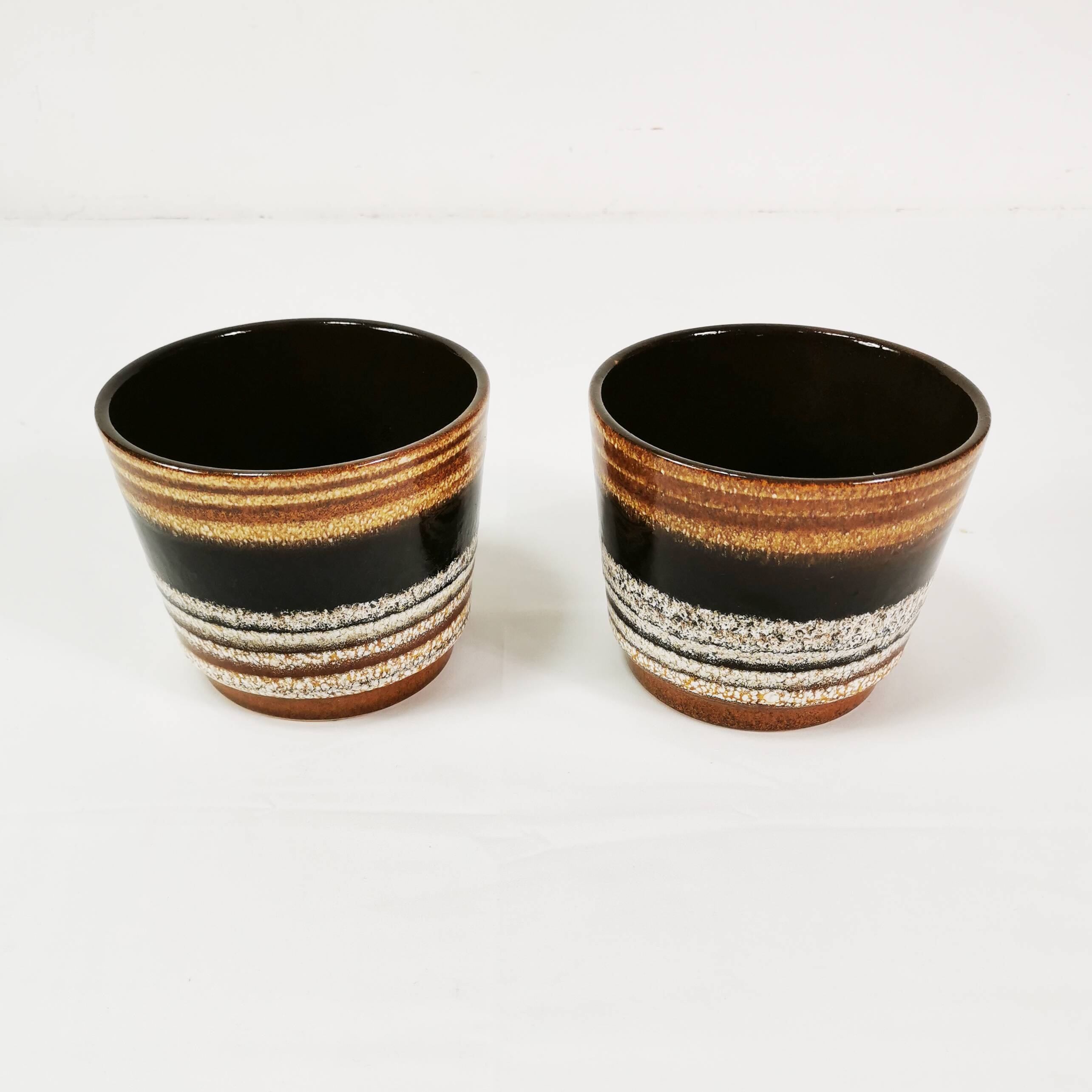 A pair of ceramic flower pots with covers, Scheurich, Germany, 1960s.