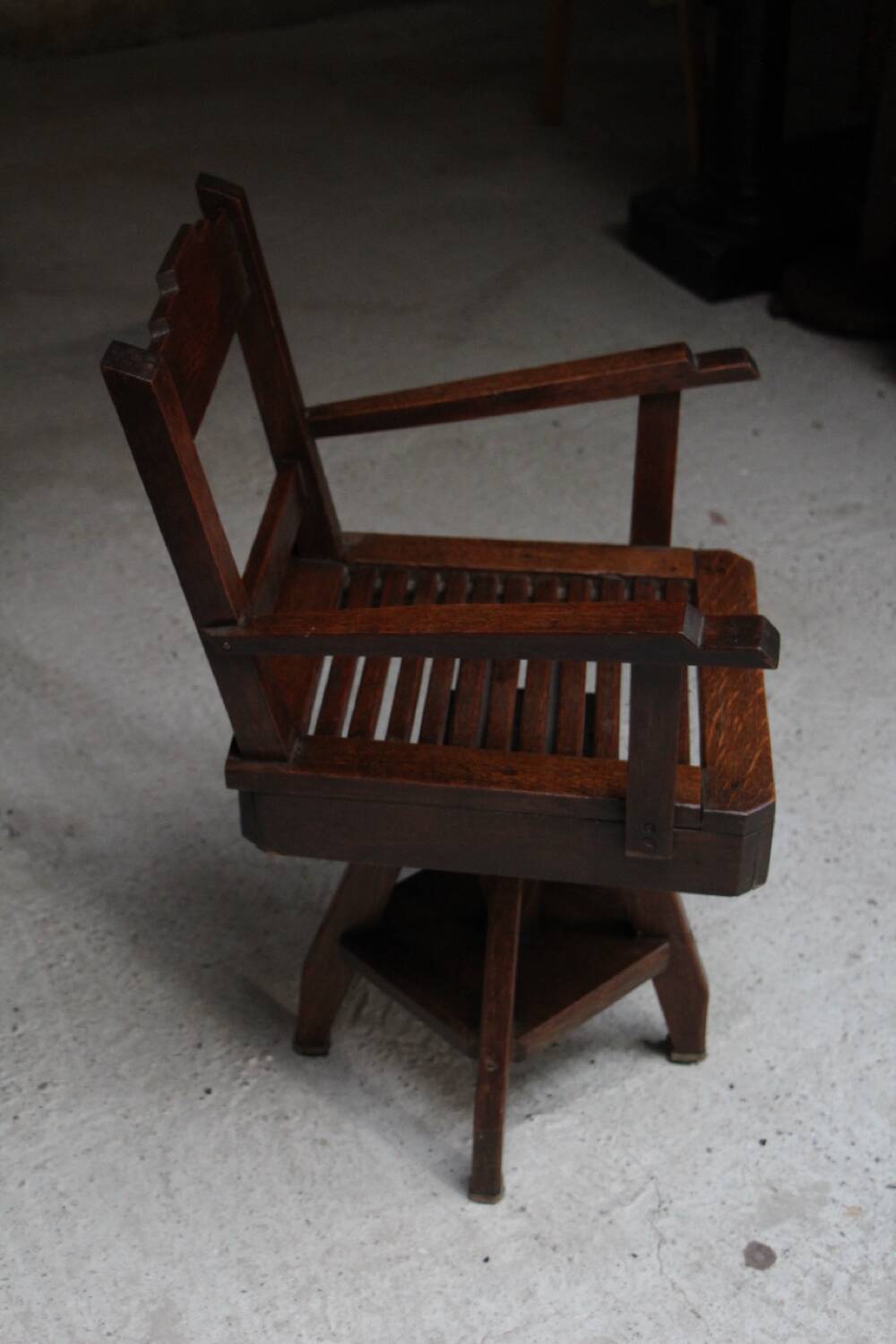 Swivel armchair Dutch design Amsterdam art deco 1930