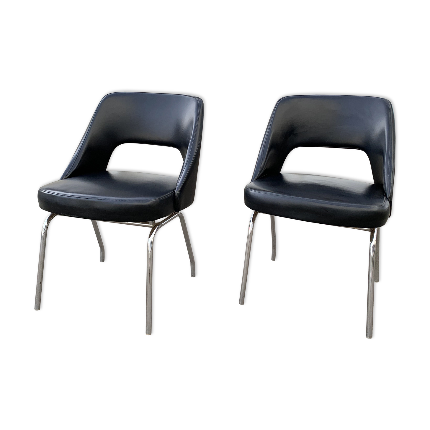 Pair of chairs conference Line Roset