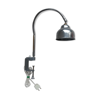 Lampe d'atelier articulée