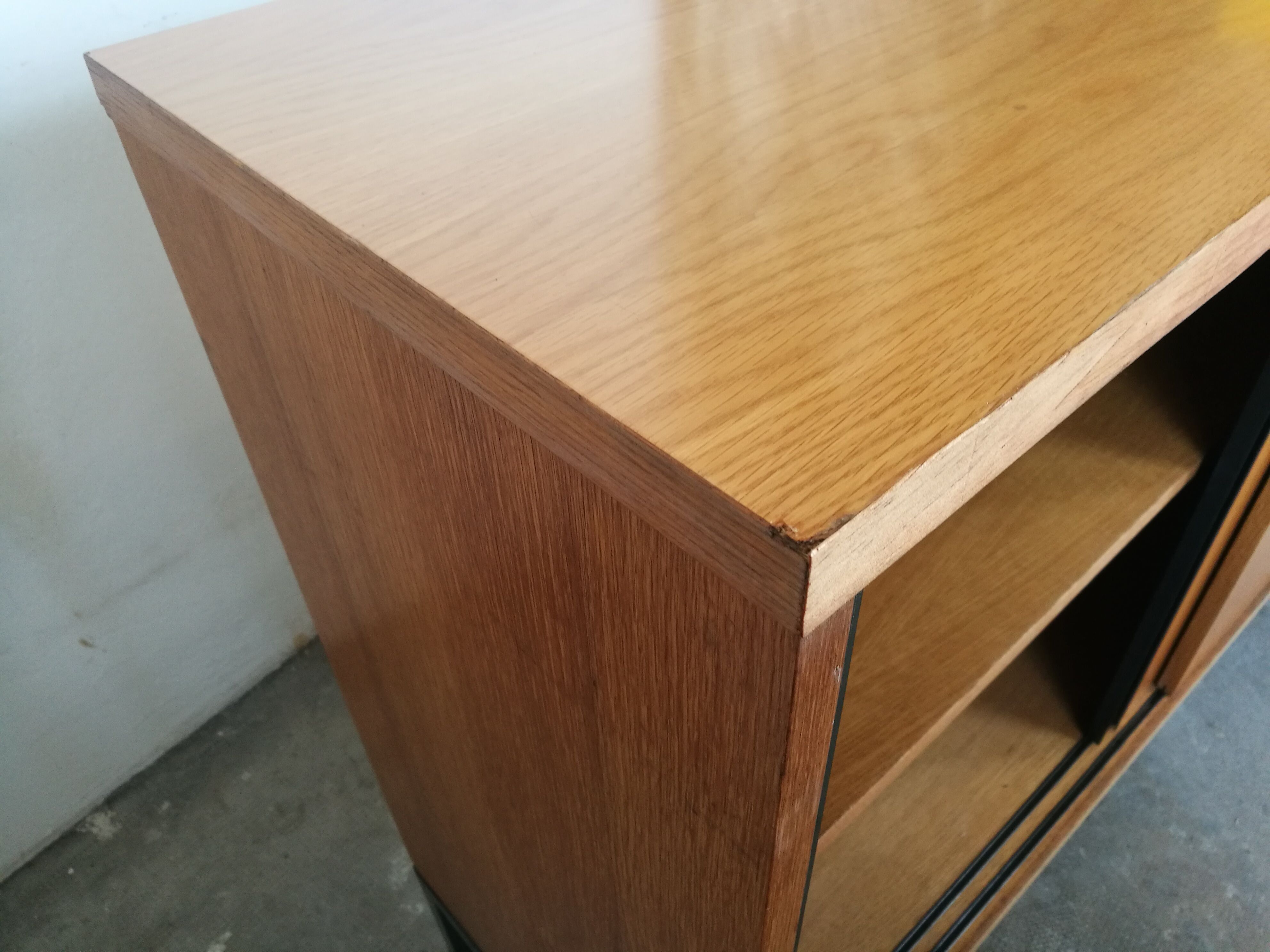 Vintage top sideboard from the 80s, sliding doors