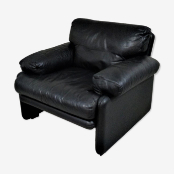 Tobia Scarpa leather lounge chair Coronado for B&B, Italy