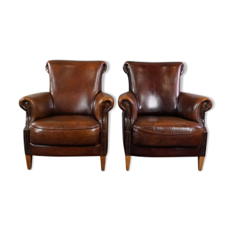 Set of 2 sheepskin armchairs