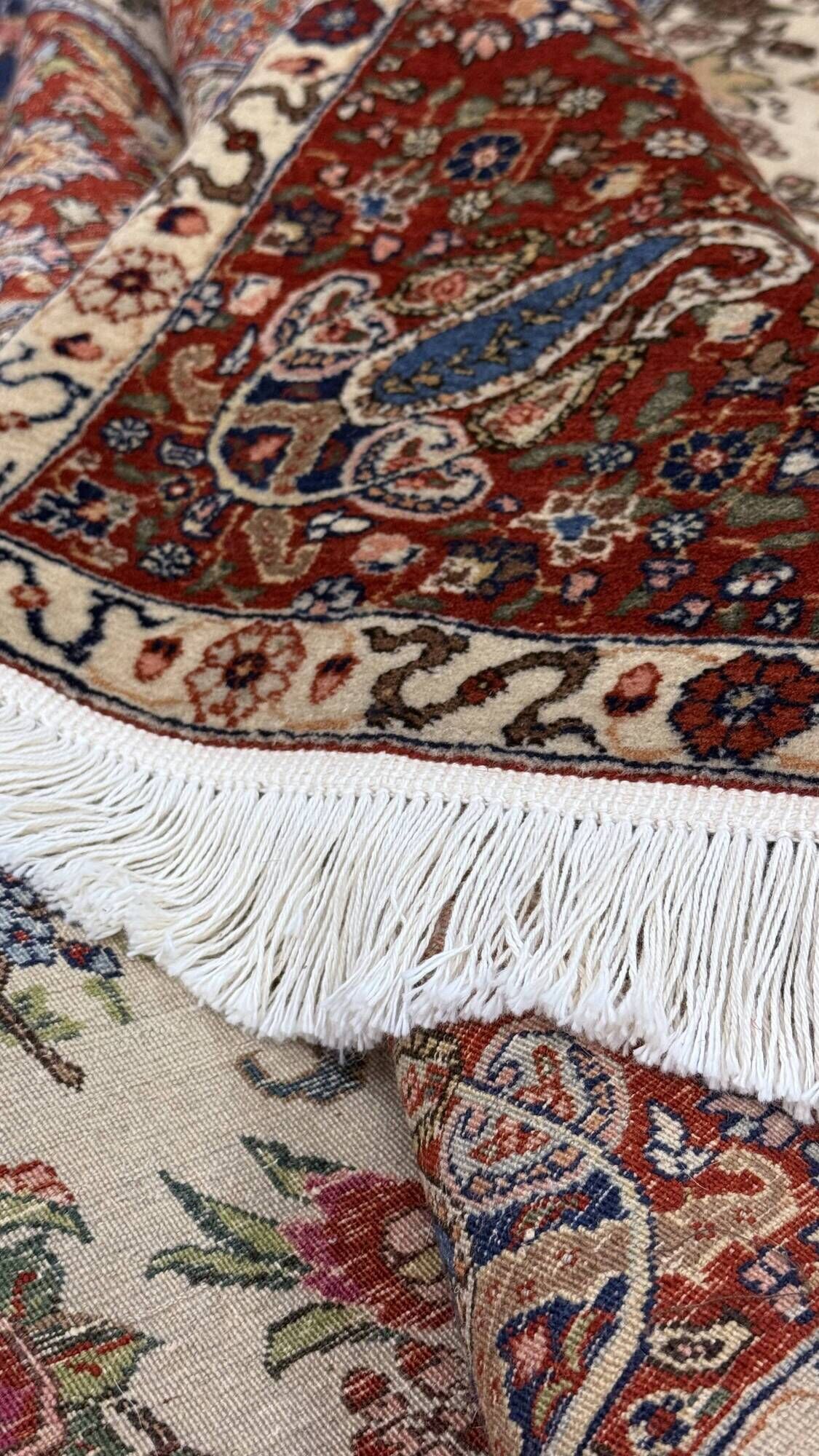 Luxury Turkish Hand-Knotted "Tree of Life" Rug, 134 × 196 cm, in Wool and Cotton
