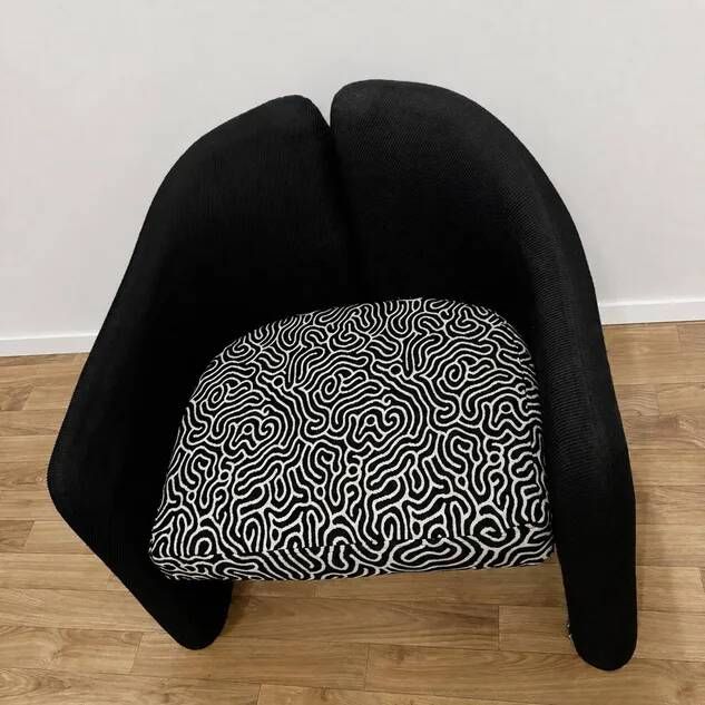 Pair of chairs by Eugenio Gerli for Tecno with patterns, 70s