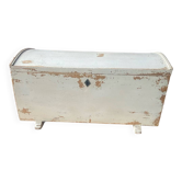 Coffre en bois