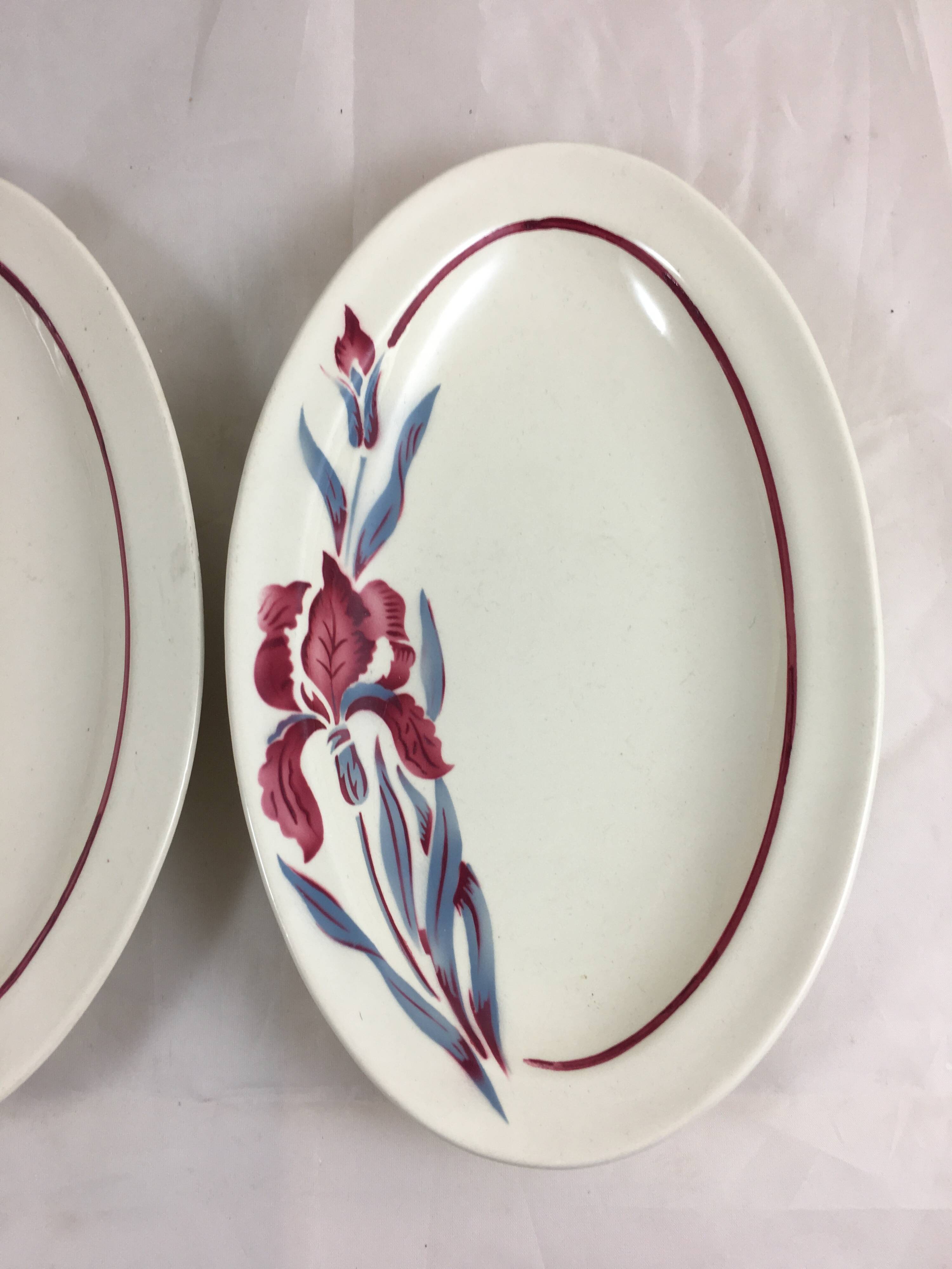 Ramekin x 2 Oval dish Old Model Iris Fleurs French manufacture signed Sarreguemines