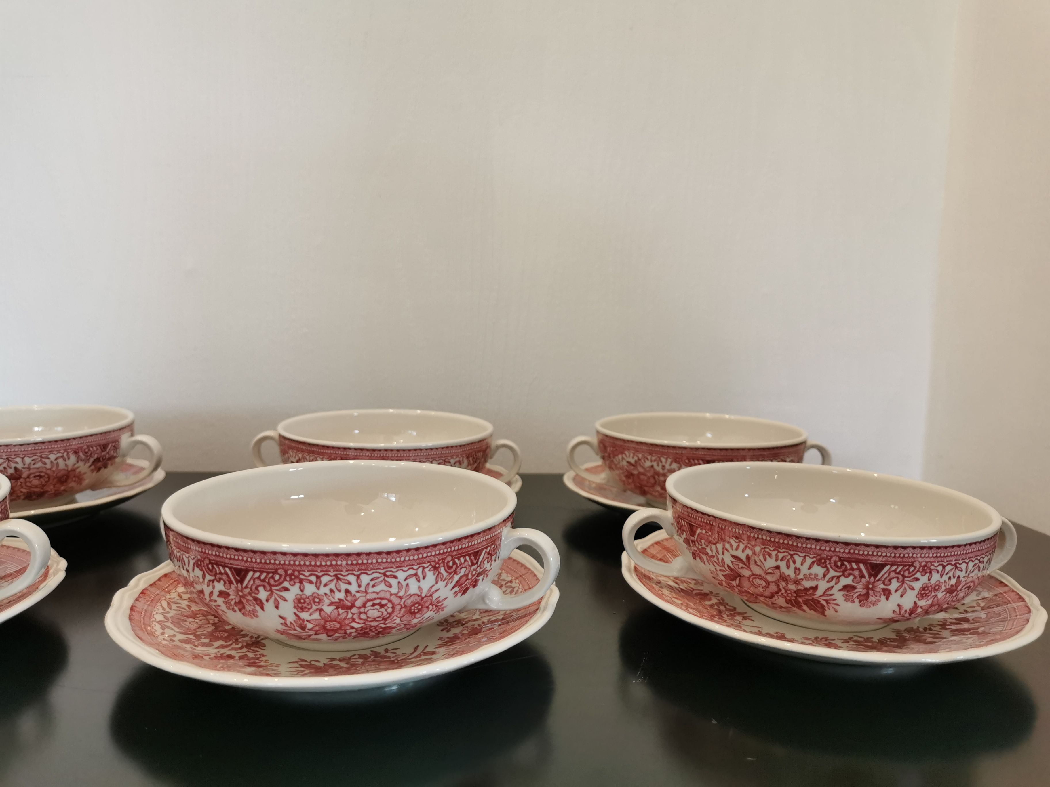 12 soup bowls and saucer service Villeroy&Boch Saar