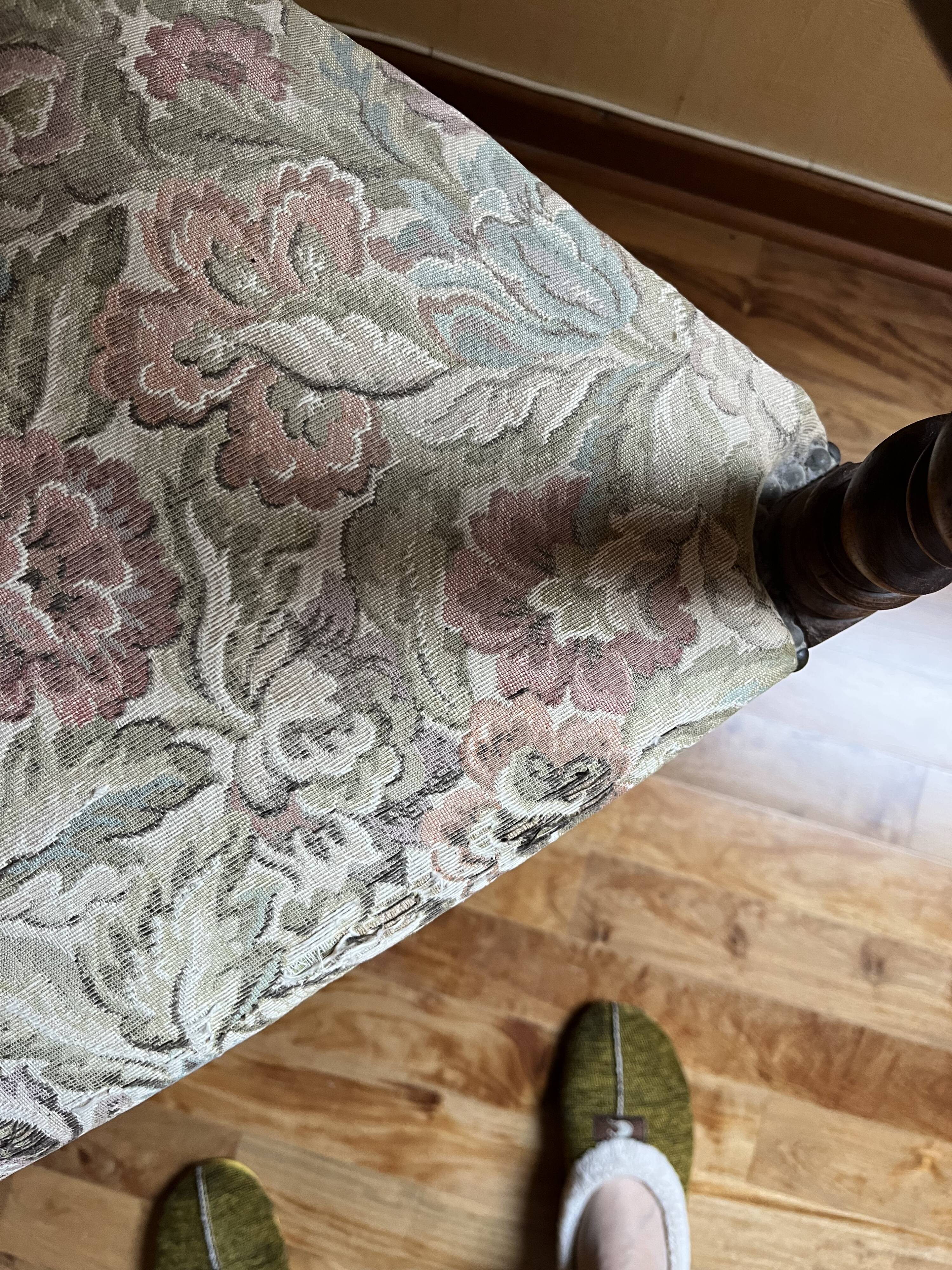4 vintage chairs