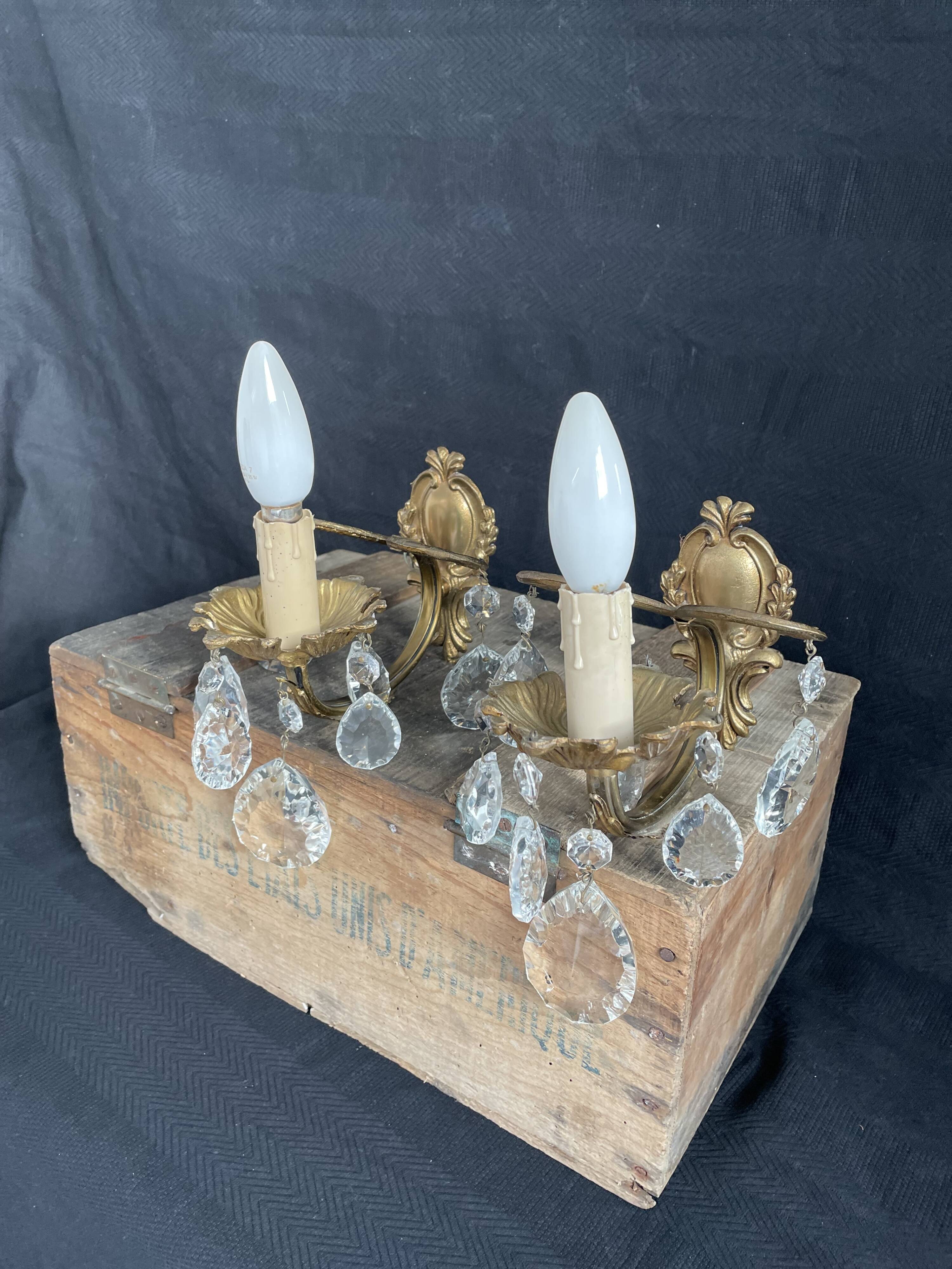 Pair of antique wall lamps - golden metal - grapevines - 1 lights