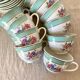 Tasses anciennes fleuries