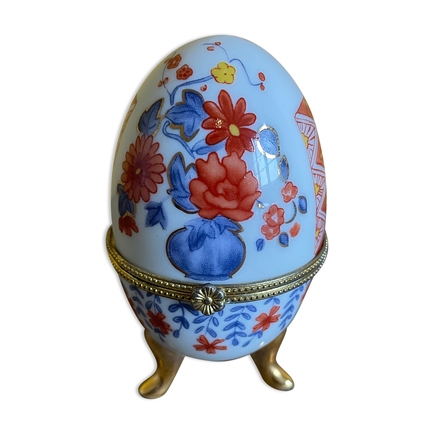 Porcelain egg