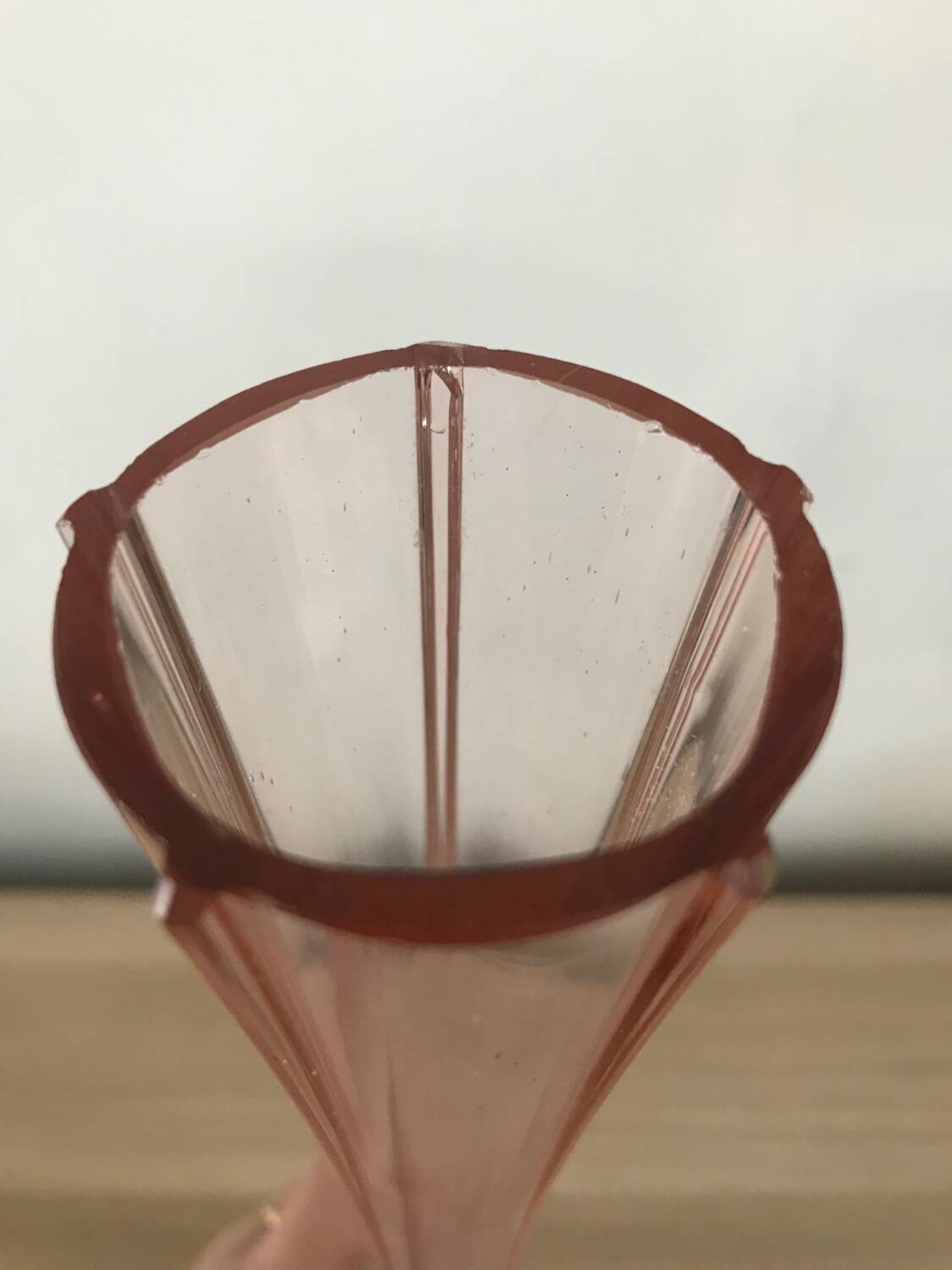 Large 50cm pink glass art deco soliflore