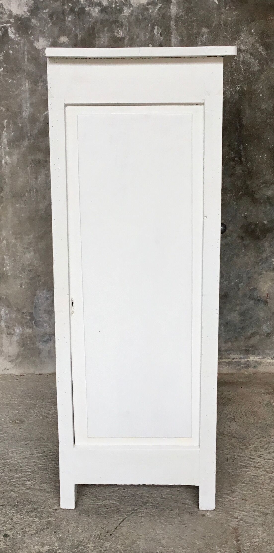 White Parisian buffet 2 doors - 1950