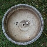 Grandon Fres free-standing basin planter