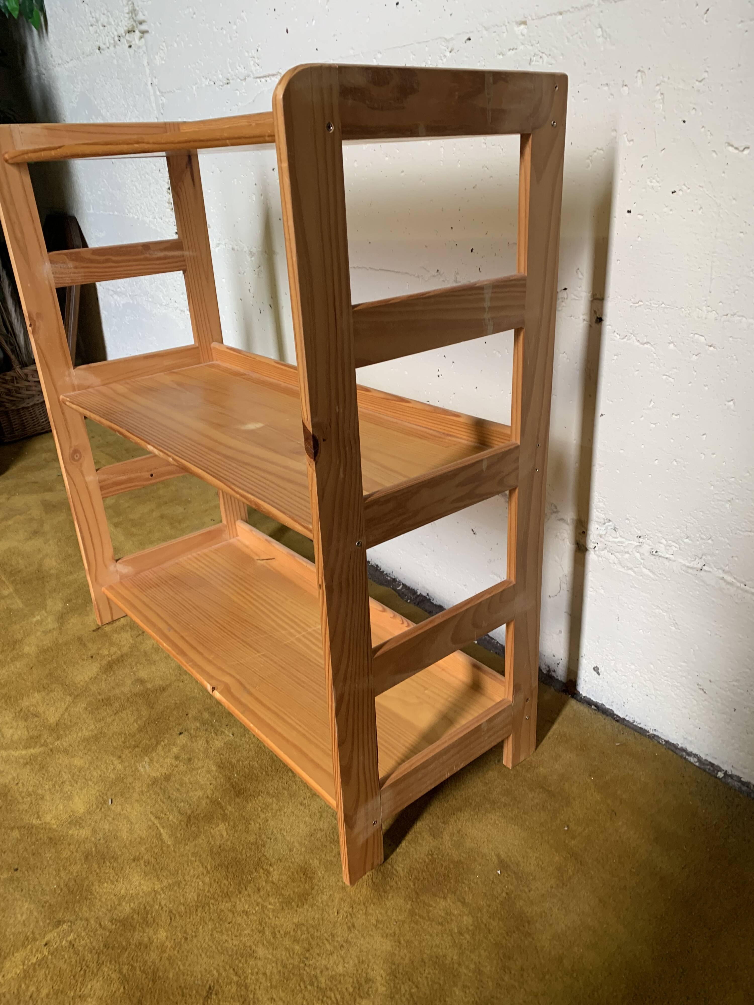 Bookshelf in pine An80