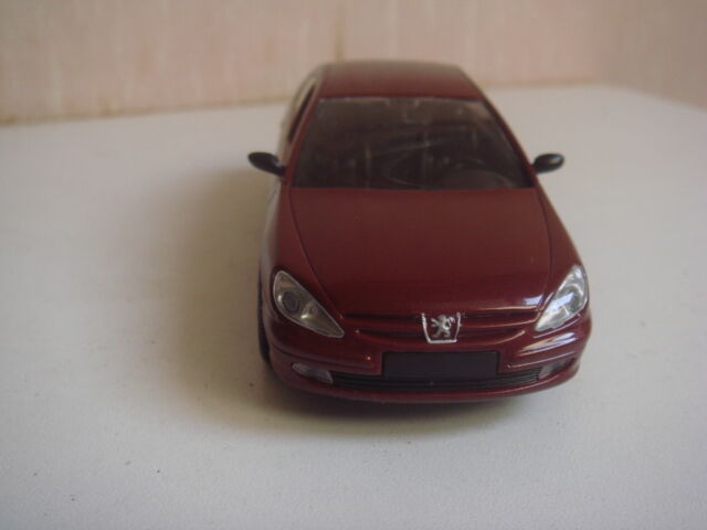 Norev press 1/43 - peugeot 607 red