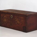 Coffre ancien peint avec motifs floraux et serrure en fer (vers 1820) #47