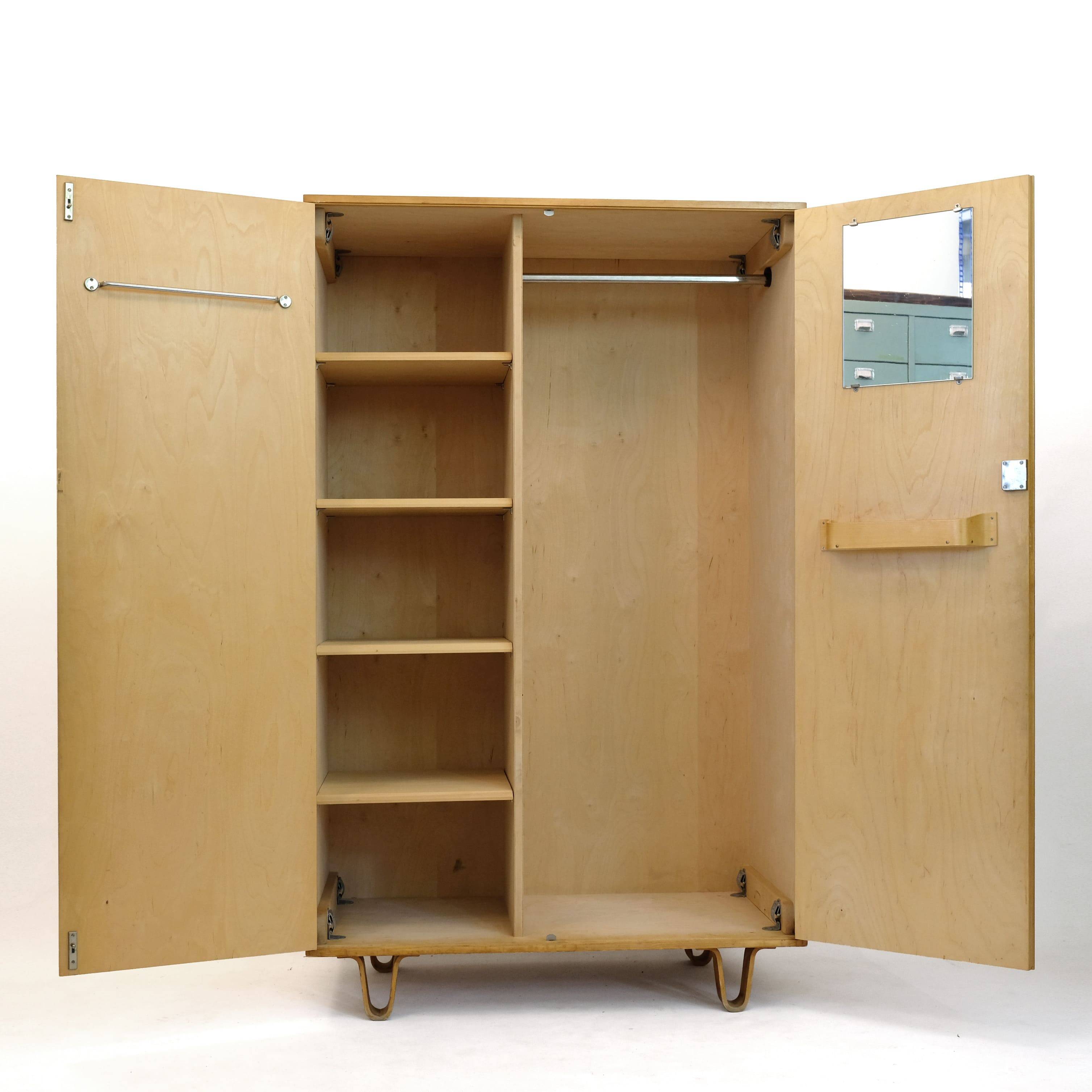 Cees Braakman, armoire KB02, Pastoe, 1950.