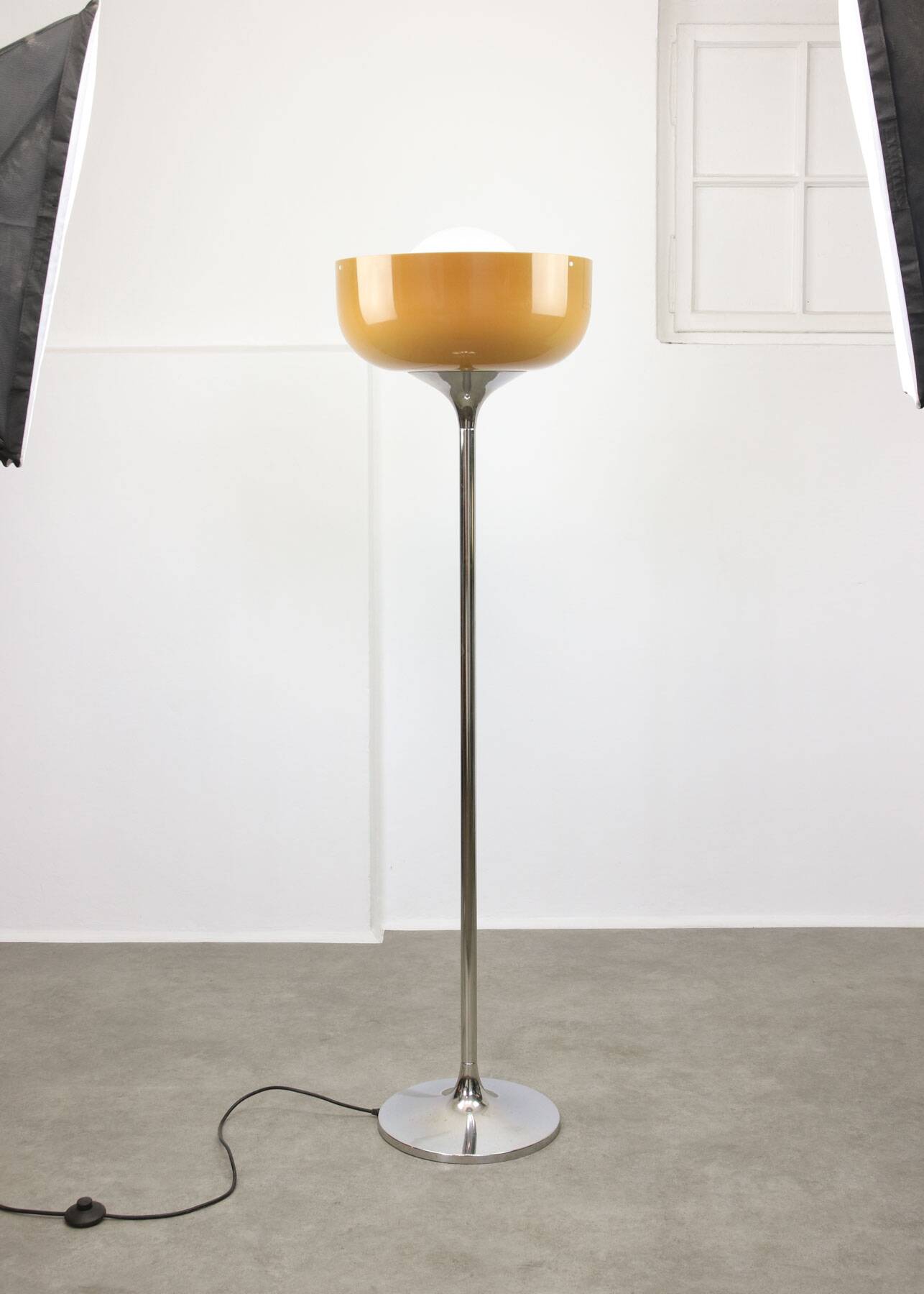 Big Brown Floor Lamp by Luigi Massoni for Guzzini, 1970s