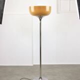 Grand lampadaire marron de Luigi Massoni pour Guzzini, années 1970