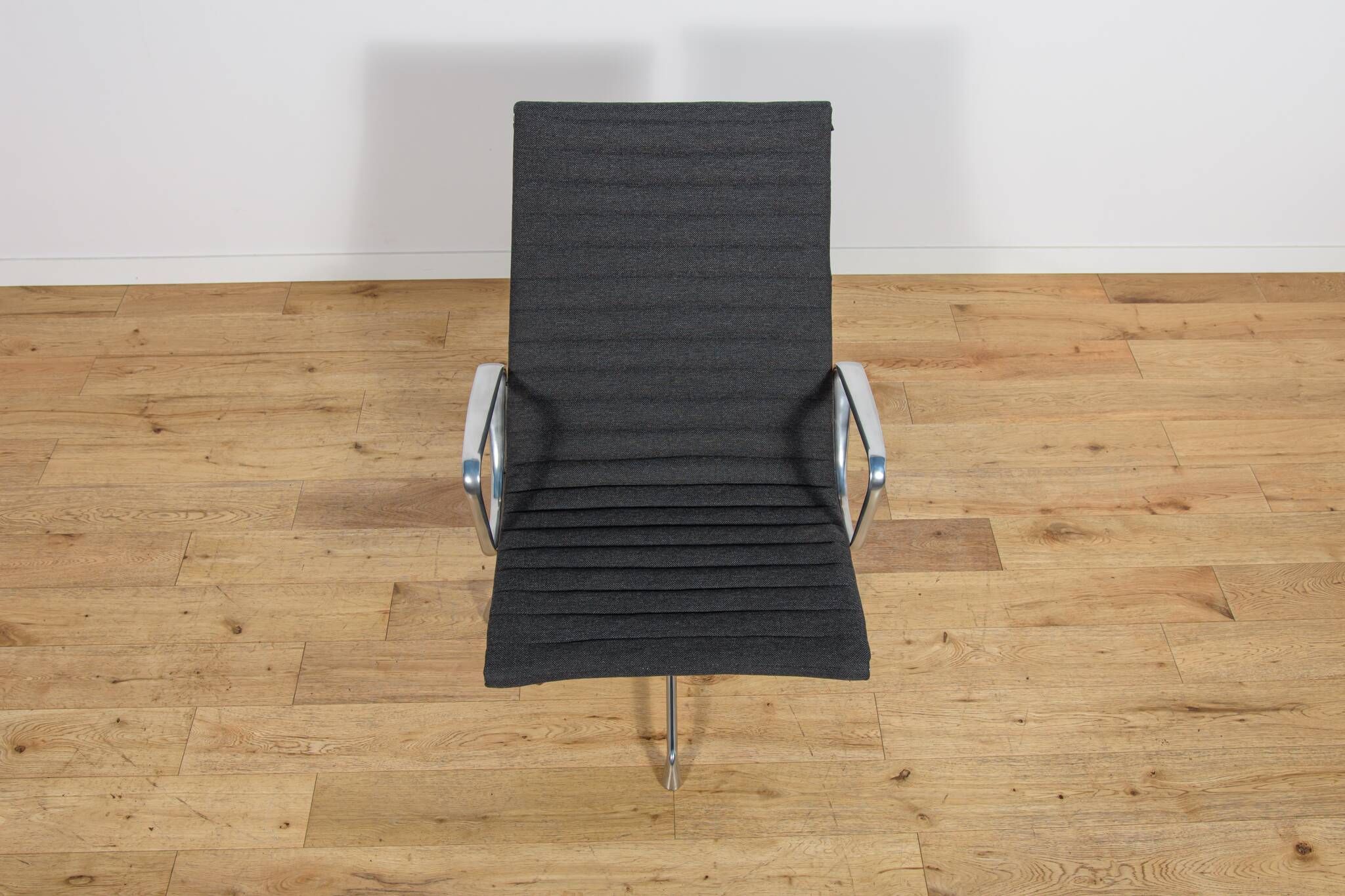 EA124 Lounge Chair by Charles & Ray Eames for Herman Miller, United States, 1980s