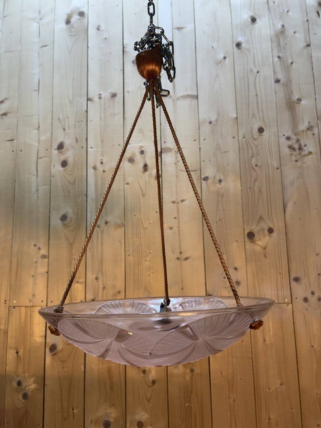 Degué ceiling light, Art Deco pressed moulded glass