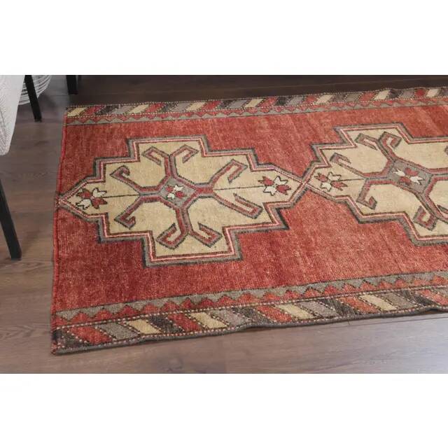 1970s Turkish Oushak Handmade Wool Cotton Red Area Rug 107x200