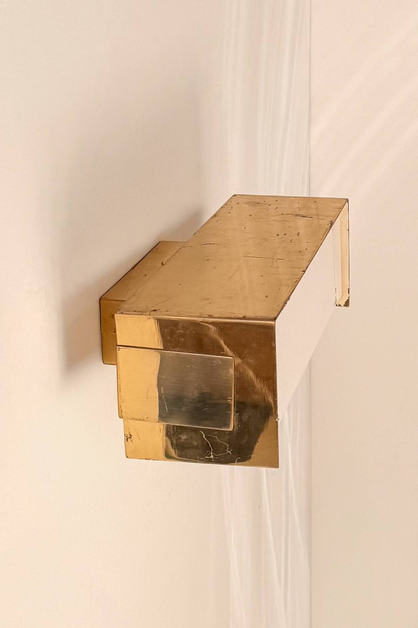 Vintage brass and Perspex wall light, France 1960.