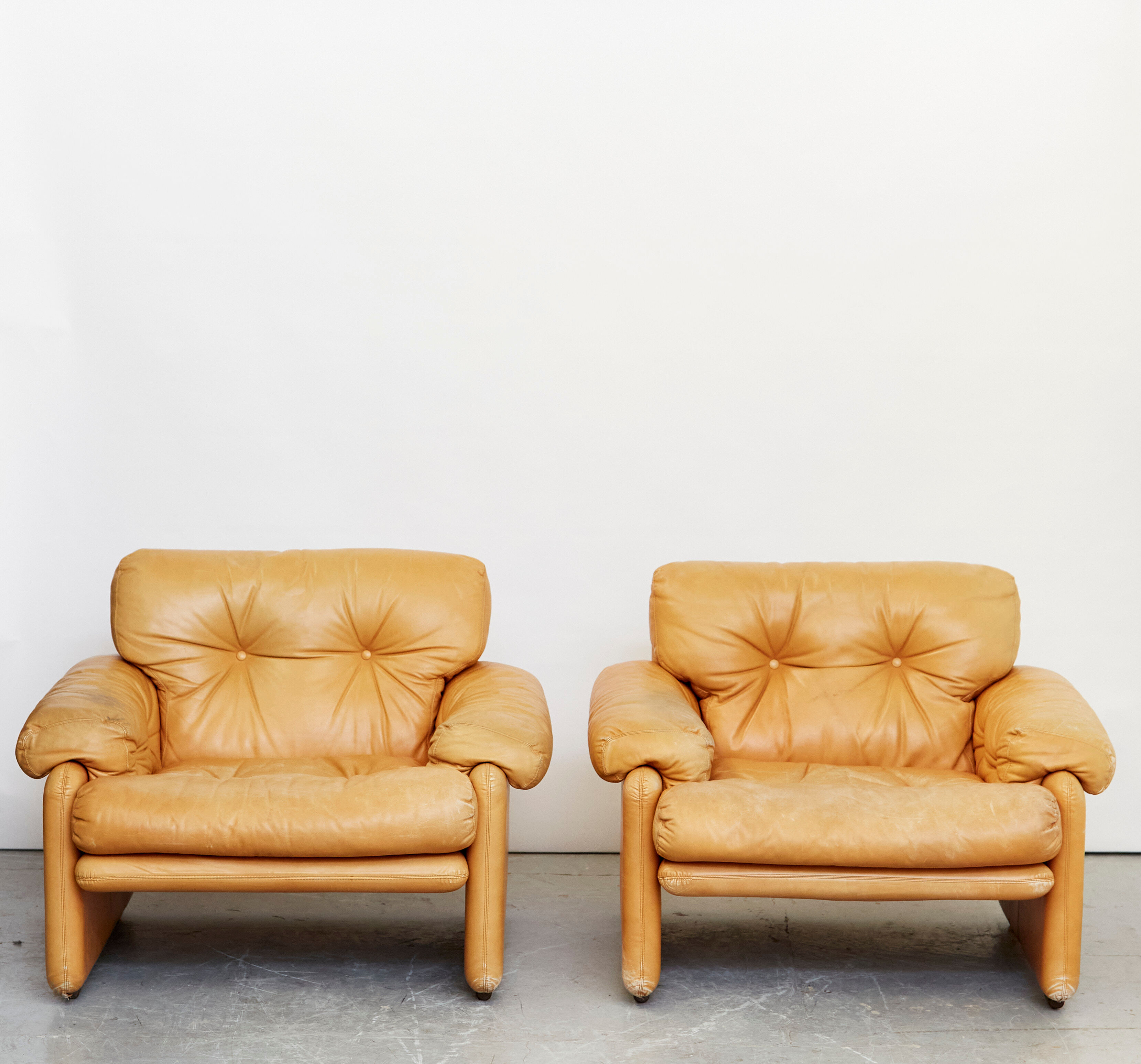 Couple Coronado Lounge Chair by Tobia & Afra Scarpa for B & B Italy