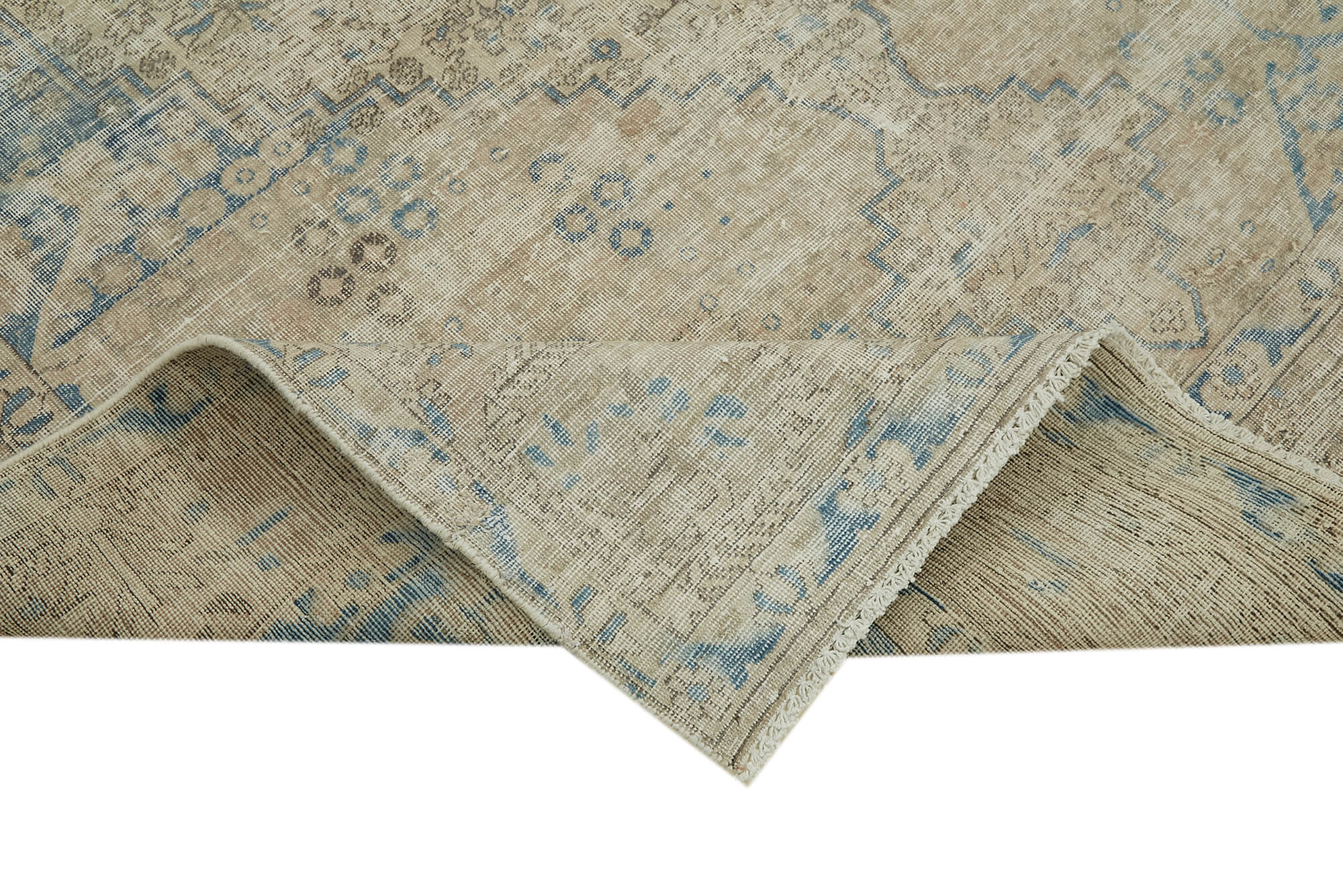 Hand-Knotted Persian Antique 1970s 210 cm x 294 cm Beige Wool Carpet