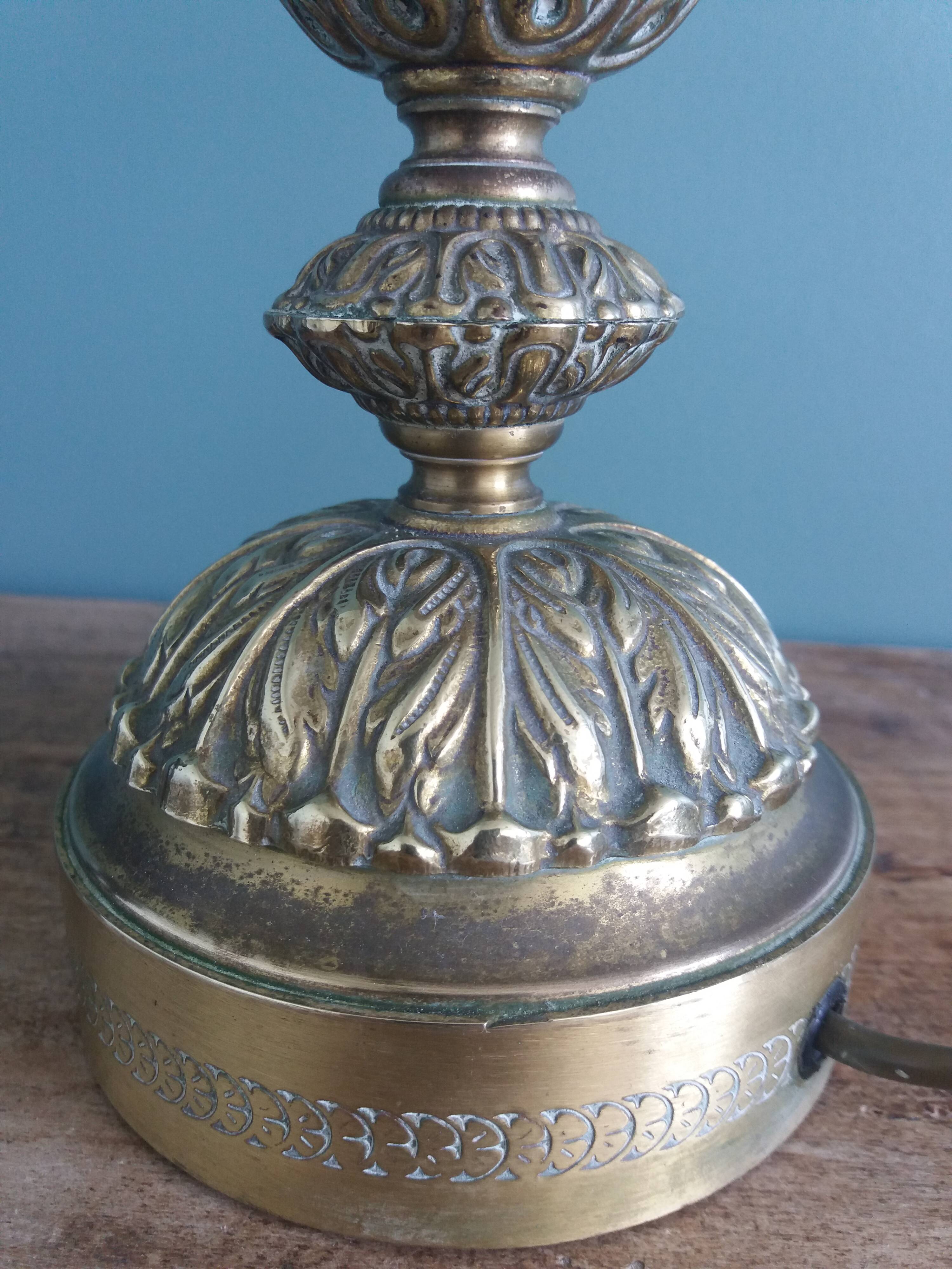 Bronze gilded brass foot lamp