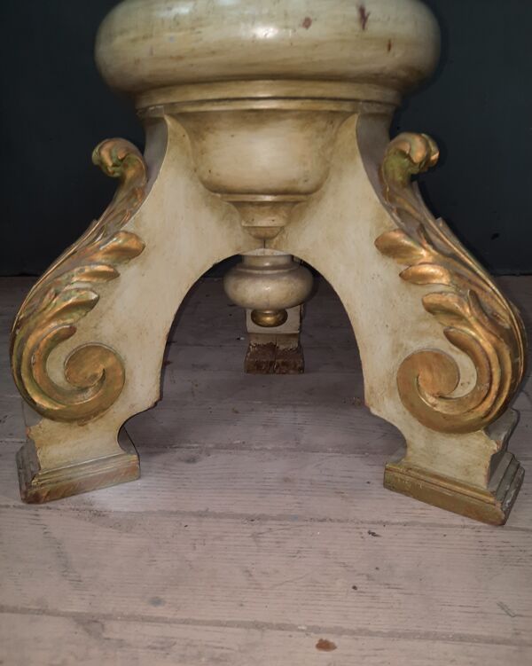 Gueridon peint style Louis XVI