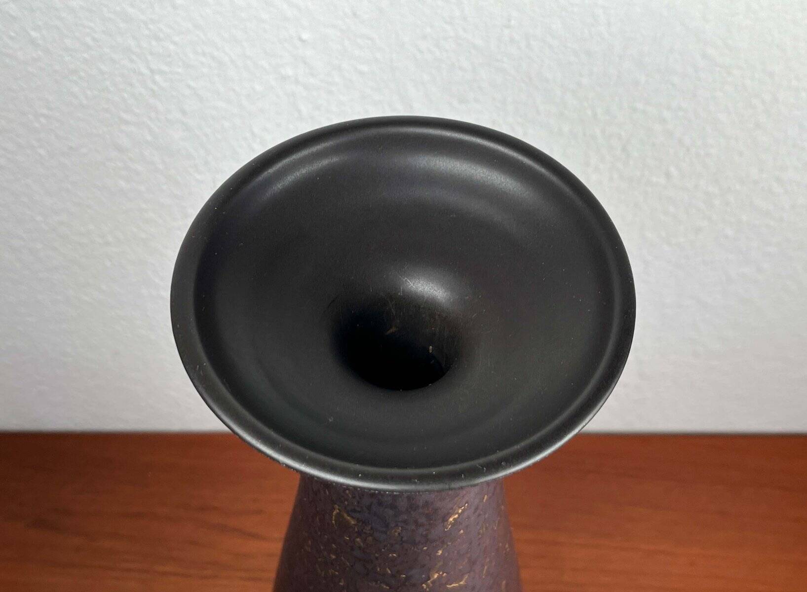 Large Studio Vase in Postmodern German Ceramic by Jakob Leopold Knödgen for JLK Keramik, 1980s