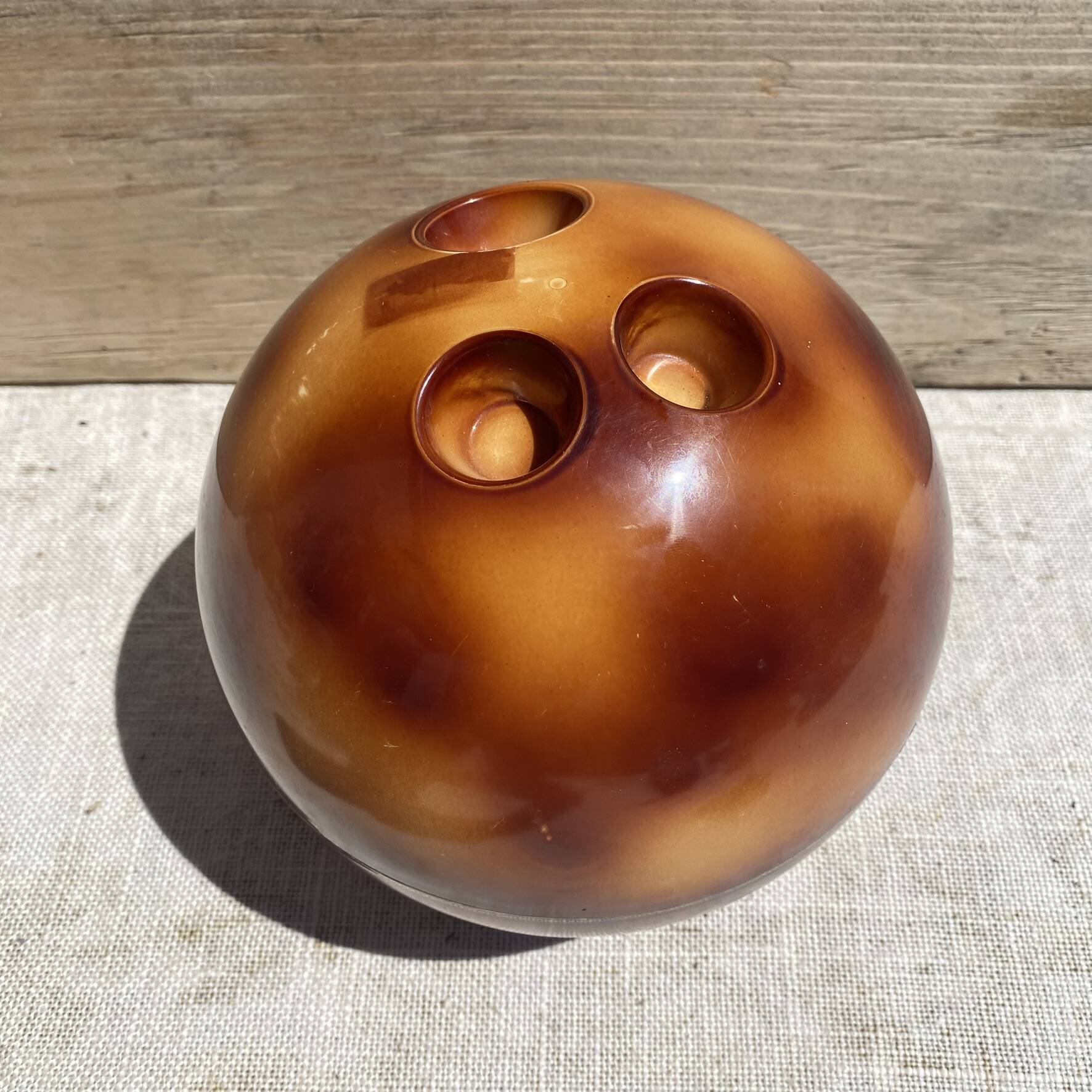 Bac à glaçons boule de bowling Van Melle , France 1970