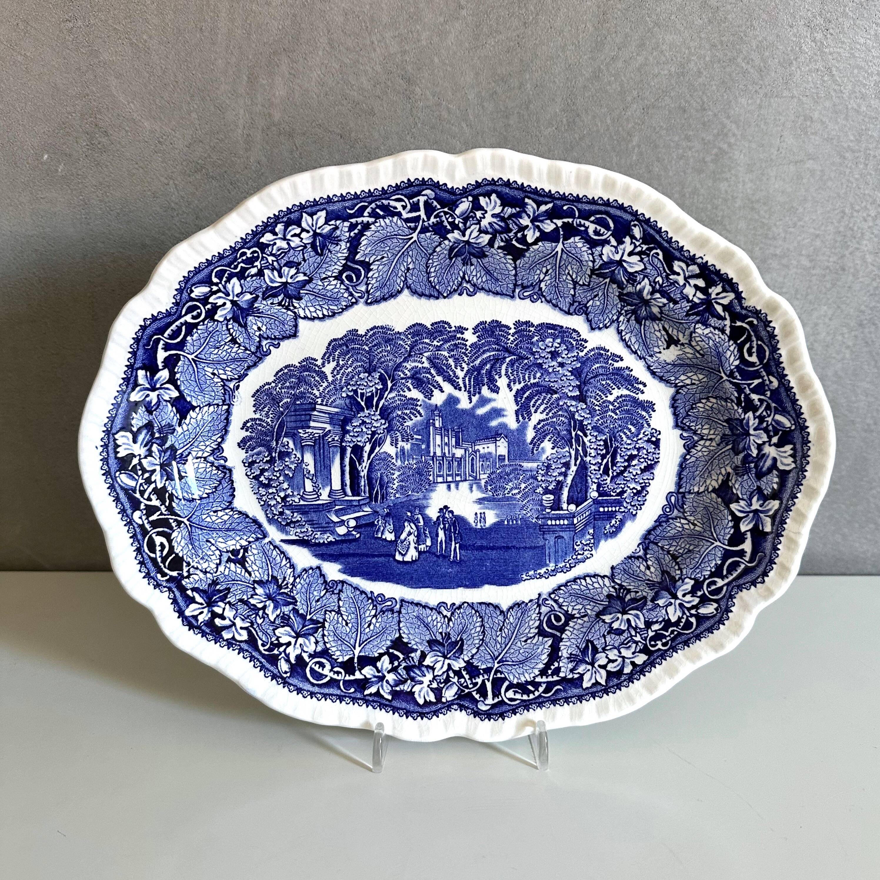 2 plats de service Mason’s Vista Blue – Faïence anglaise bleue et blanche